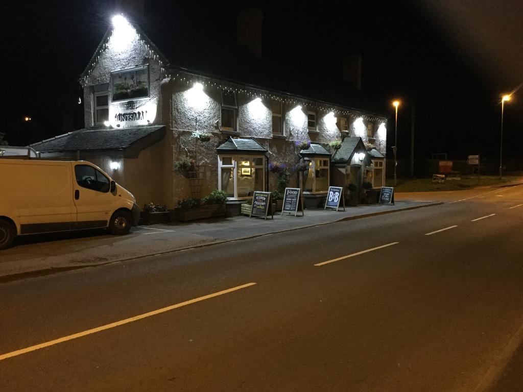 The Huntsman Hotel Cheadle  Luaran gambar