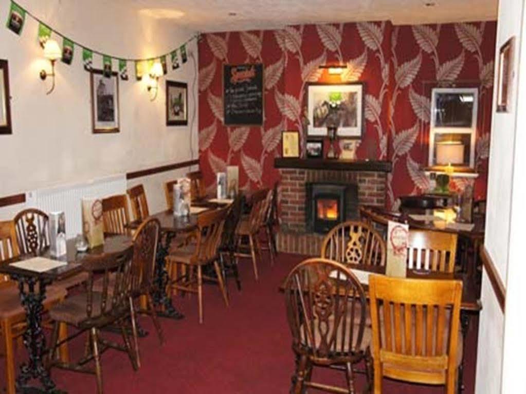The Huntsman Hotel Cheadle  Luaran gambar